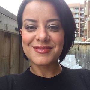 Meet your Posher, Lisa